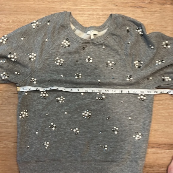 Joie Jesiah Embellished Faux Pearl Pullover Sweatshirt Size - Large - Picture 10 of 11